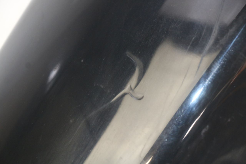 photo de FRONT FENDER YAMAHA XMAX X-MAX 125 (2006 - 2009) - Fixing points details