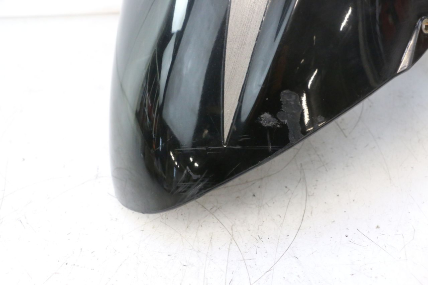 photo de FRONT FENDER YAMAHA YP MAJESTY 125 (2002 - 2006) - Technical close-up
