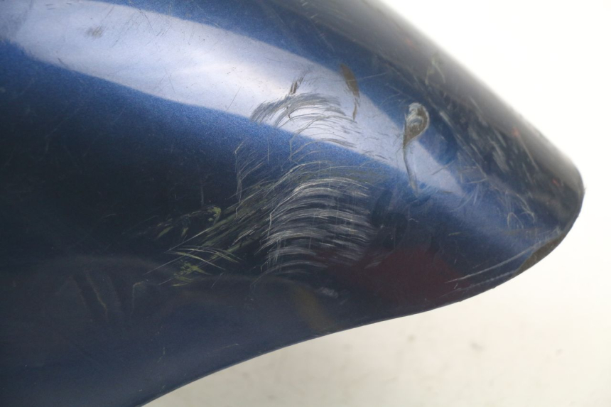 photo de FRONT FENDER PIAGGIO ZIP 2T 50 (2009 - 2019) - Surface and material condition