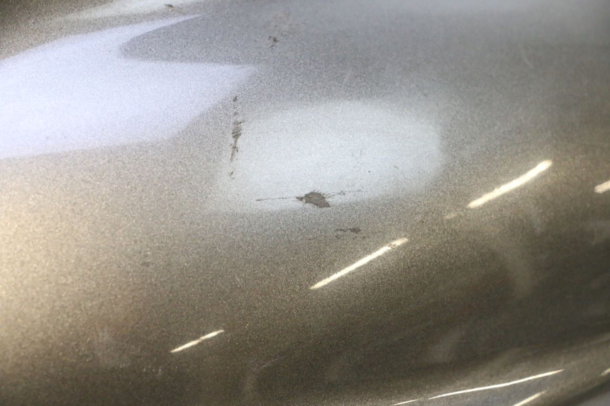 photo de FRONT FENDER KAWASAKI ZZR 600 (1995 - 2004) - Detailed visual inspection