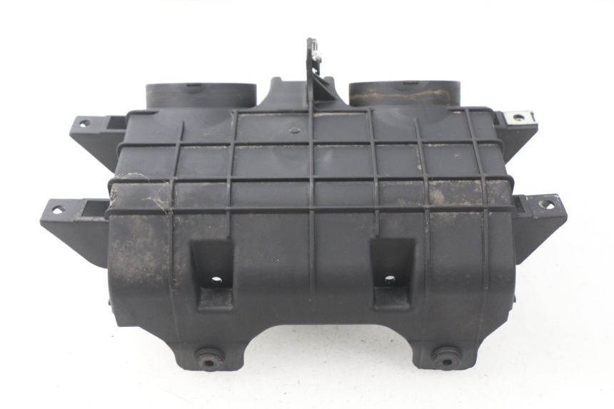 photo de RADIATOR COVER APRILIA ATLANTIC 125 (2003 - 2009) - Component detail