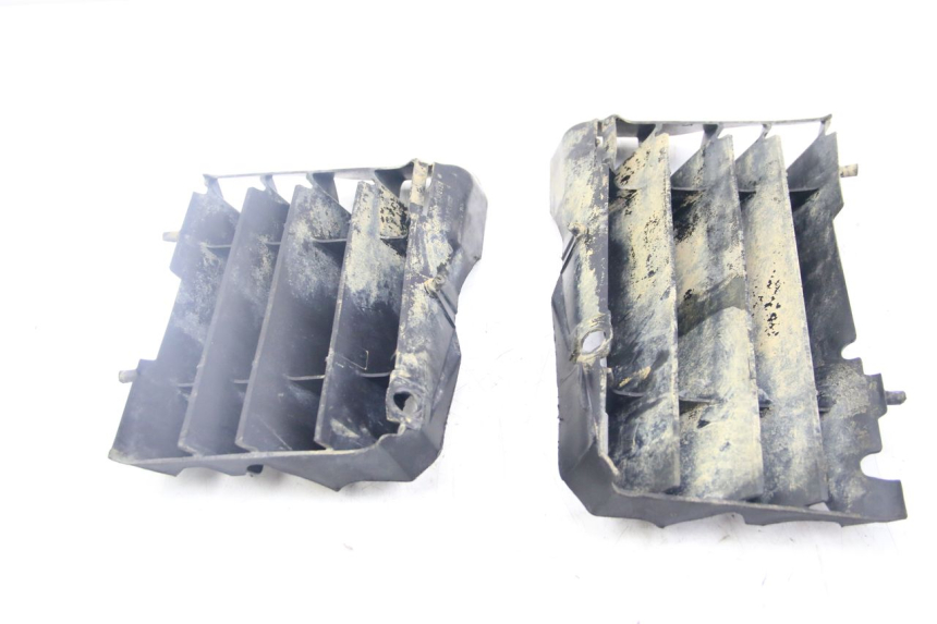 photo de RADIATOR GRILLE HONDA CRF CR-F RX 450 (2017 - 2021) - Alternative perspective