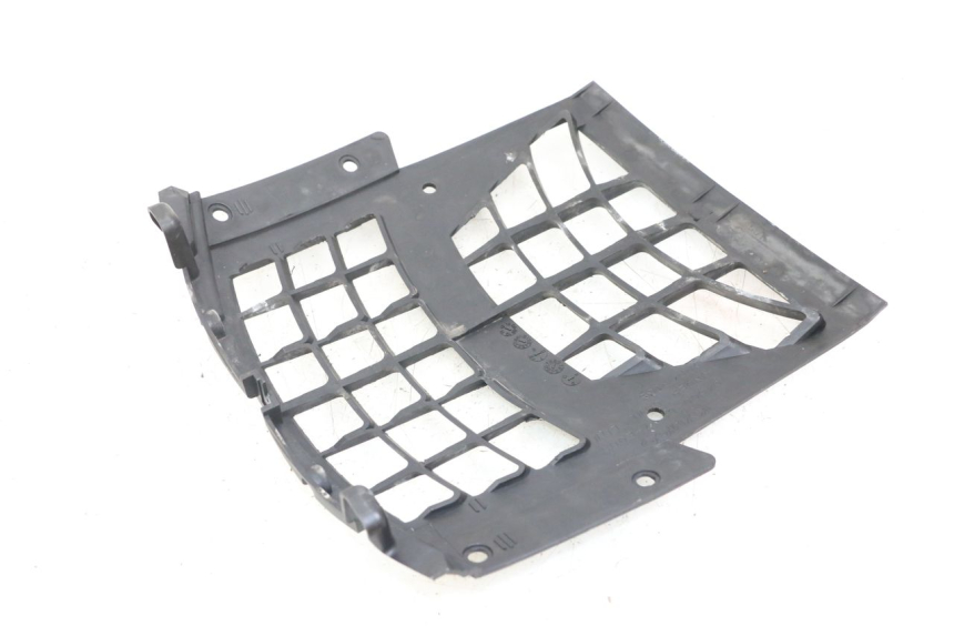 photo de RADIATOR COVER KYMCO DINK STREET 125 (2009 - 2014) - Component detail