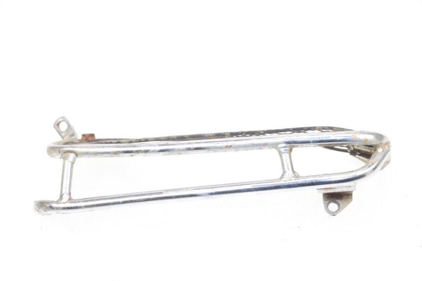 photo de RADIATOR COVER SUZUKI DR DJEBEL 600 (1985 - 1990) - Technical close-up