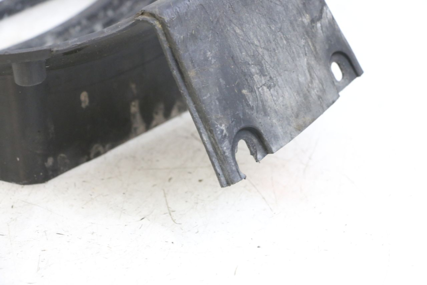 photo de RADIATOR COVER HONDA FJS SILVER WING SILVERWING 400 (2005 - 2008) - Technical close-up