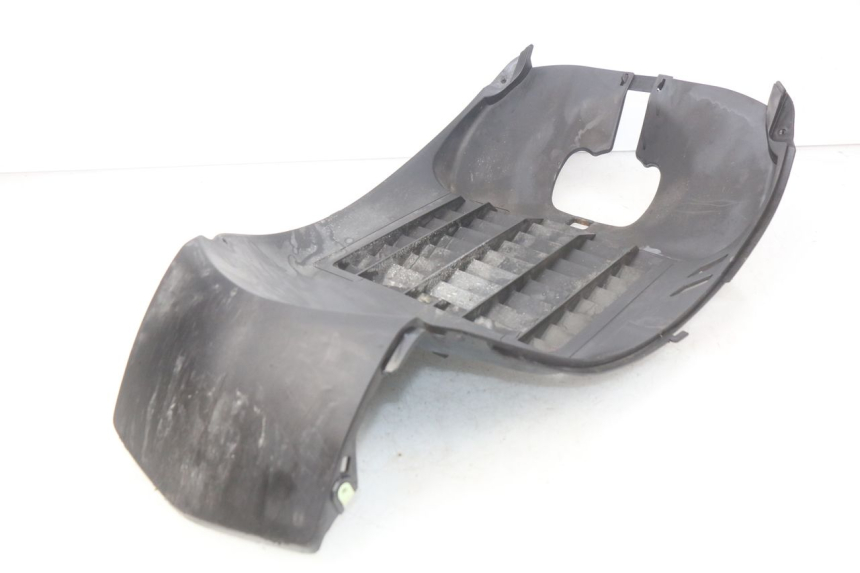 photo de RADIATOR GRILLE PEUGEOT GEOPOLIS 400 (2007 - 2013) - Zoom on usage condition