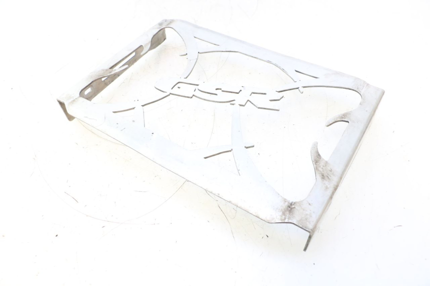 photo de RADIATOR COVER SUZUKI GSR 600 (2005 - 2012) - Component detail