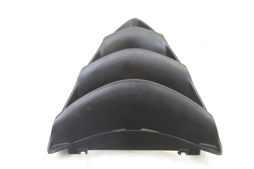 photo de RADIATOR COVER PIAGGIO NRG POWER PUREJET 50 (2018 - 2021) - Zoom on usage condition