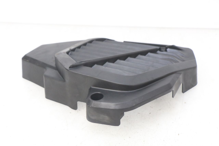 photo de RADIATOR COVER HONDA PCX (JF57/JF64) 125 (2014 - 2018) - Technical close-up