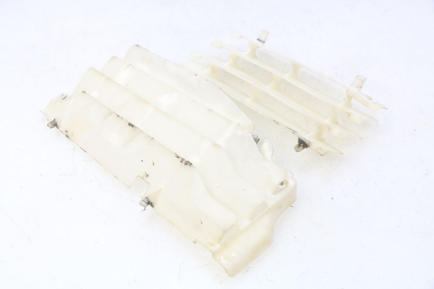 photo de RADIATOR GRILLE SUZUKI RM-Z RMZ 250 (2010 - 2016) - Alternative perspective