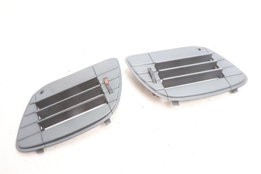 photo de RADIATOR COVER GILERA RUNNER SP 50 (2002 - 2004) - Main view