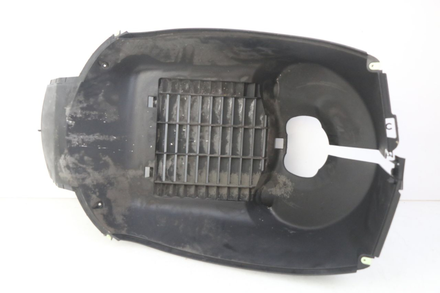 photo de RADIATOR GRILLE PEUGEOT SATELIS COMPRESSOR K15 125 (2006 - 2009) - Main view