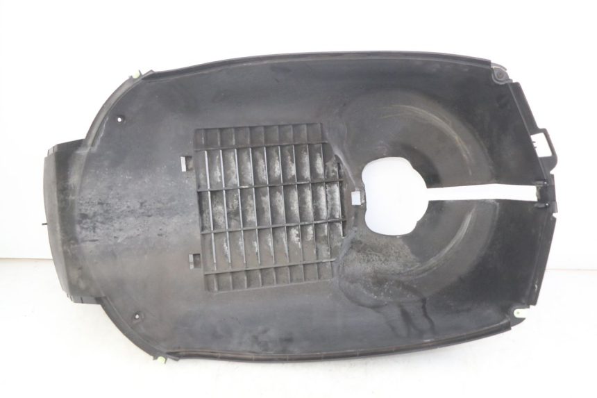 photo de RADIATOR GRILLE PEUGEOT SATELIS 125 (2006 - 2009) - Main view