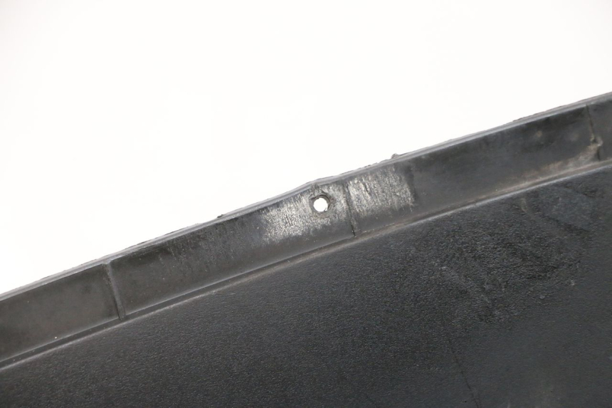 photo de RADIATOR COVER PEUGEOT SATELIS 125 (2013 - 2018) - Markings and original references