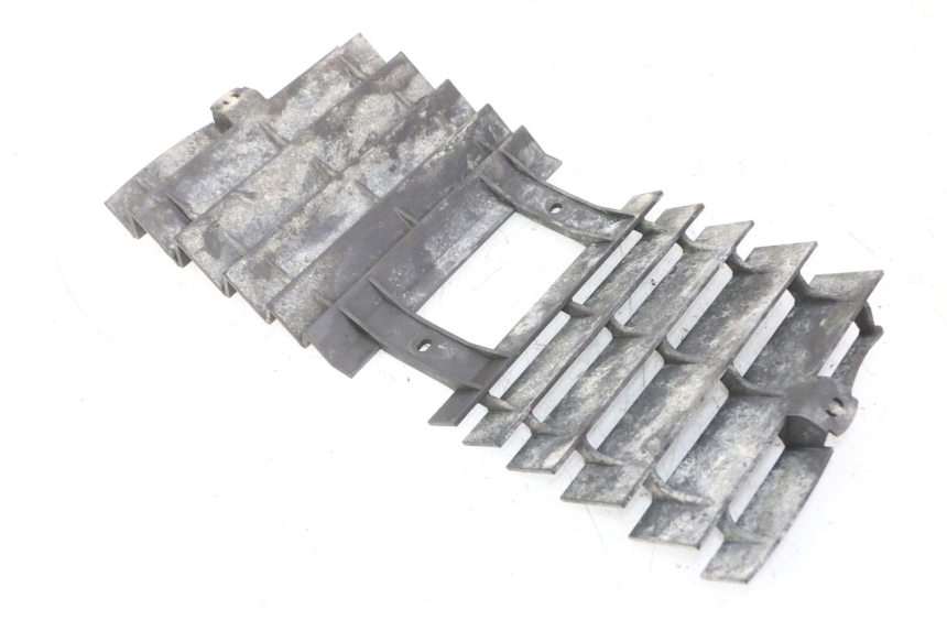 photo de RADIATOR COVER DERBI SENDA SM DRD 50 (2008 - 2013) - Technical close-up