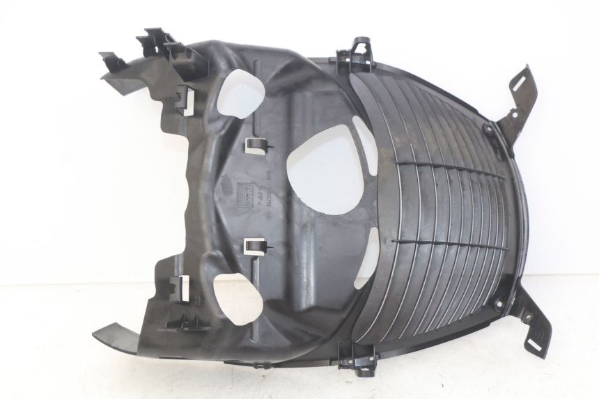 photo de RADIATOR GRILLE MBK SKYCRUISER 125 (2010 - 2013) - Component detail