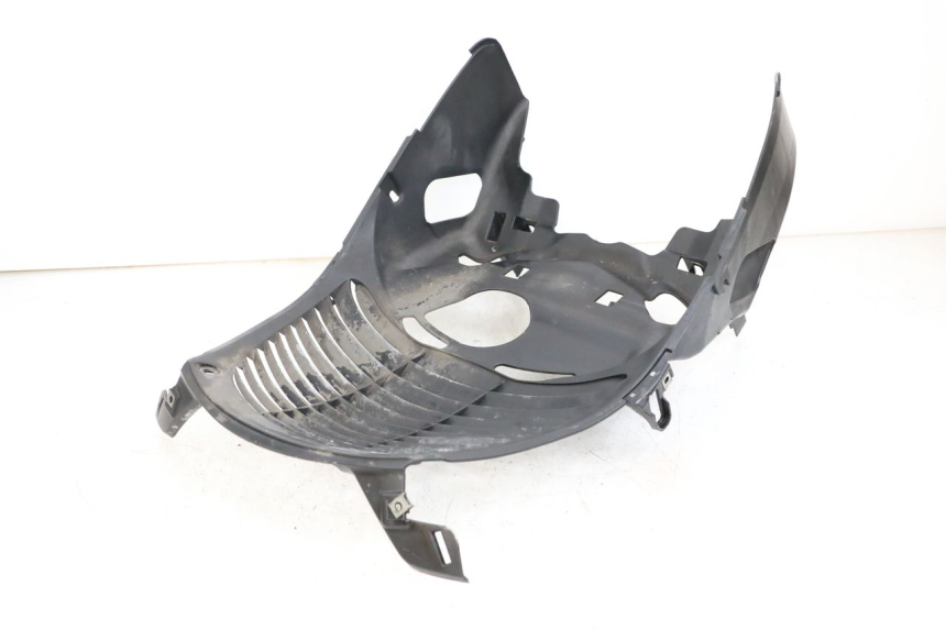 photo de RADIATOR GRILLE YAMAHA X-MAX XMAX 125 (2010 - 2013) - Technical close-up