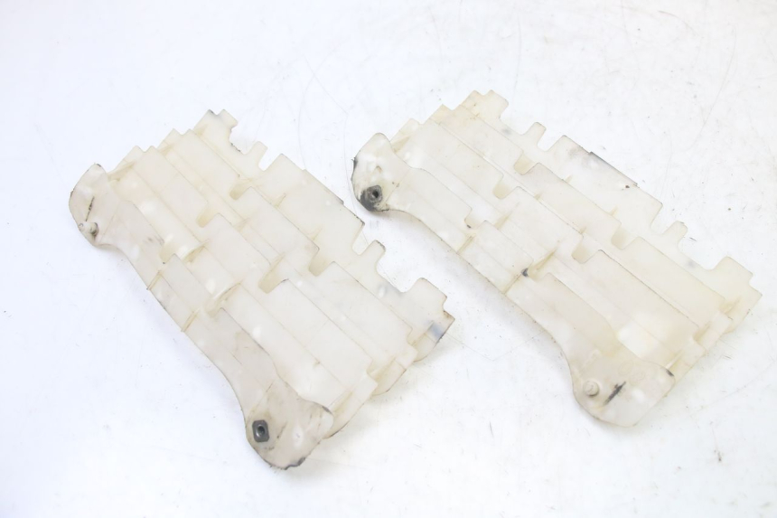 photo de RADIATOR COVER YAMAHA YZ-F YZF 250 (2007 - 2013) - Alternative perspective