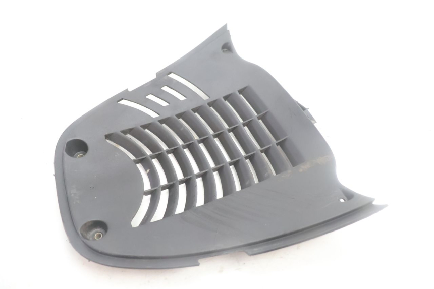 photo de RADIATOR COVER YAMAHA YP MAJESTY 125 (2007 - 2010) - Component detail
