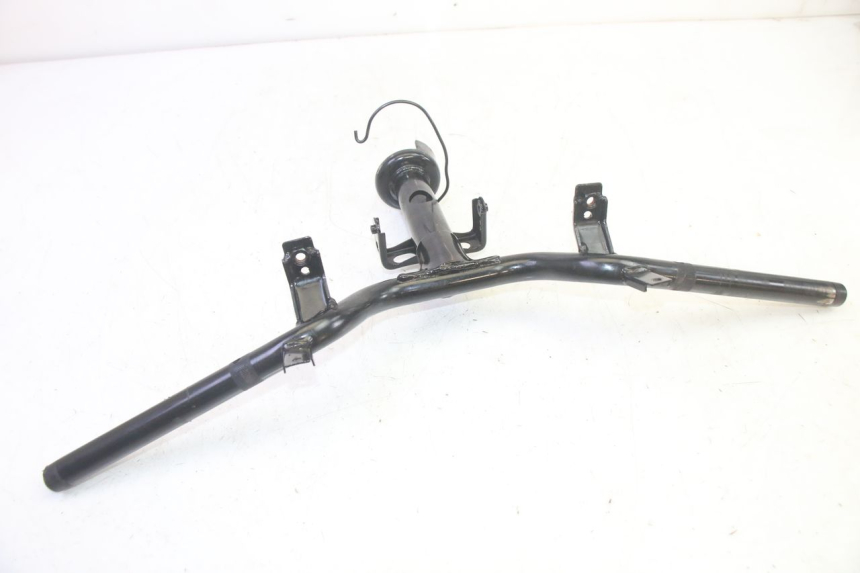 photo de HANDLEBAR KYMCO AGILITY 4T 50 (2018 - 2022) - Zoom on usage condition