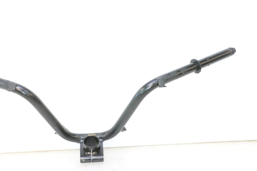 photo de HANDLEBAR APRILIA ATLANTIC S 125 (2010 - 2013) - Zoom on usage condition