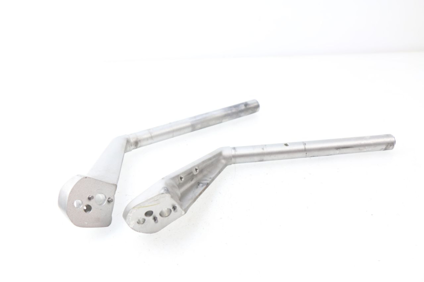 photo de HANDLEBAR YAMAHA FJR ABS 1300 (2006 - 2012) - Technical close-up