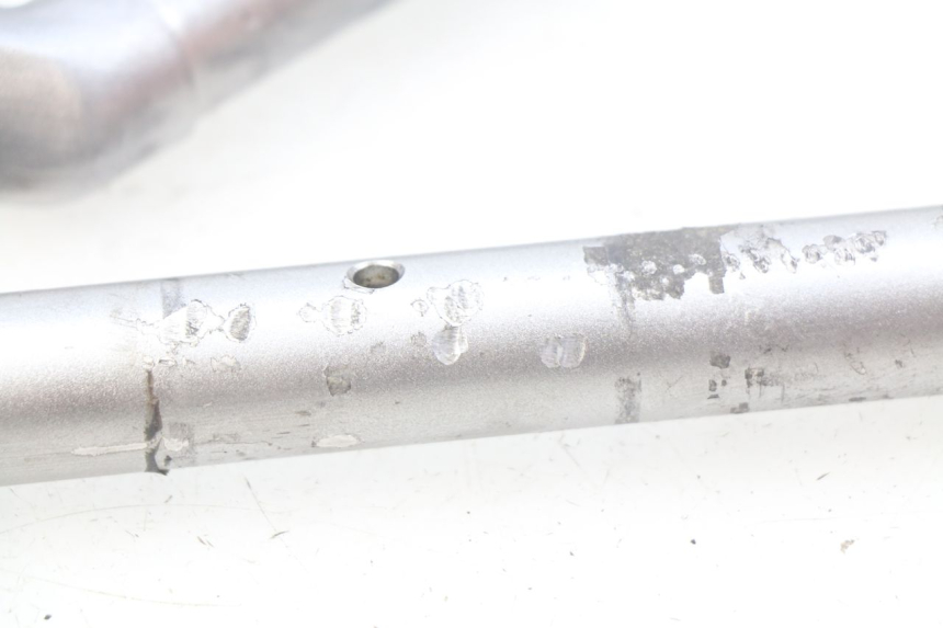 photo de HANDLEBAR YAMAHA FJR ABS 1300 (2006 - 2012) - Surface and material condition