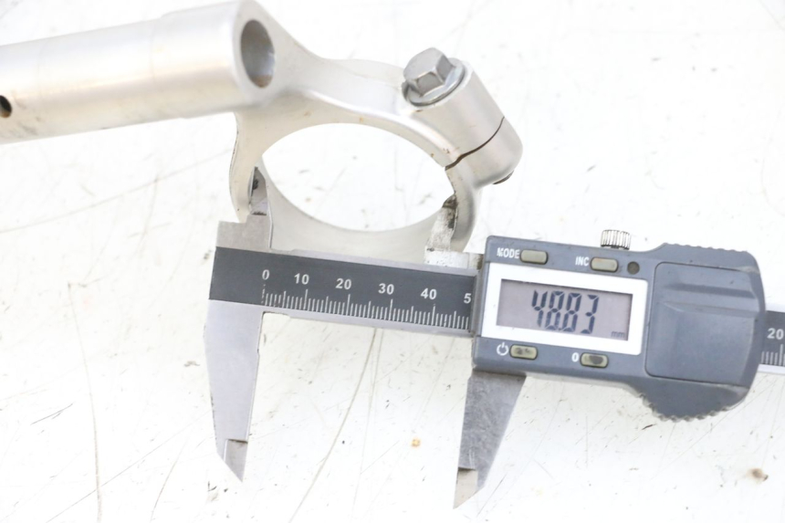 photo de HANDLEBAR SUZUKI GSXR GSX-R 1000 (2003 - 2004) - Component detail