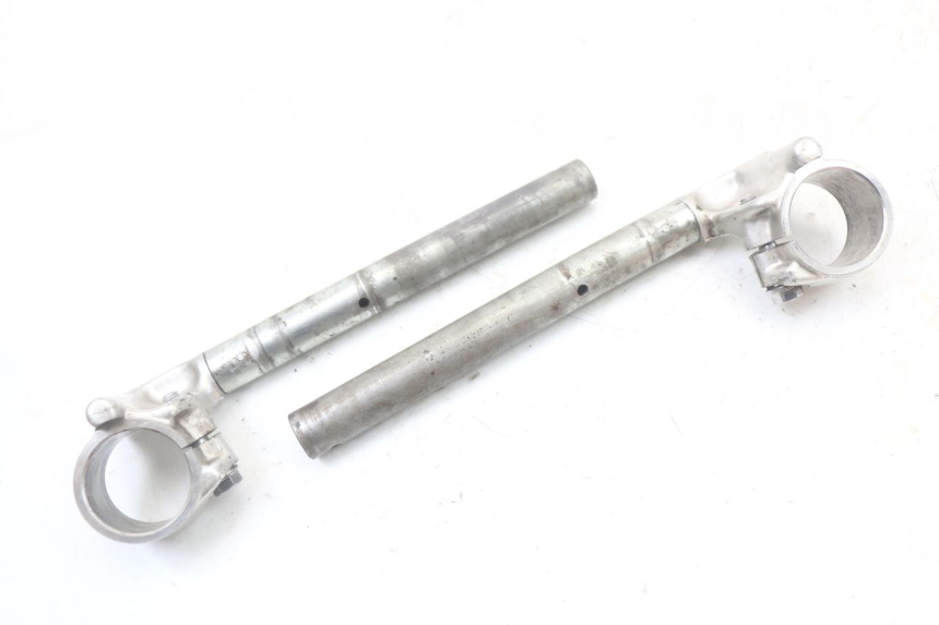 photo de HANDLEBAR HONDA CBR F 1000 (1993 - 1996) - Technical close-up
