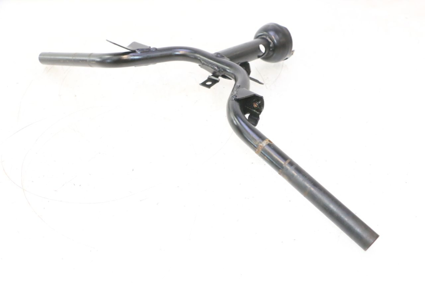 photo de HANDLEBAR PEUGEOT KISBEE 4T 50 (2023 - 2026) - Fixing points details