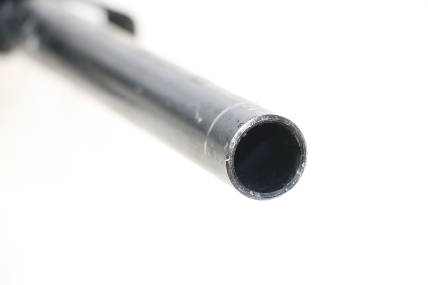 photo de HANDLEBAR MBK OVETTO ONE 2T 50 (2013 - 2017) - Zoom on usage condition