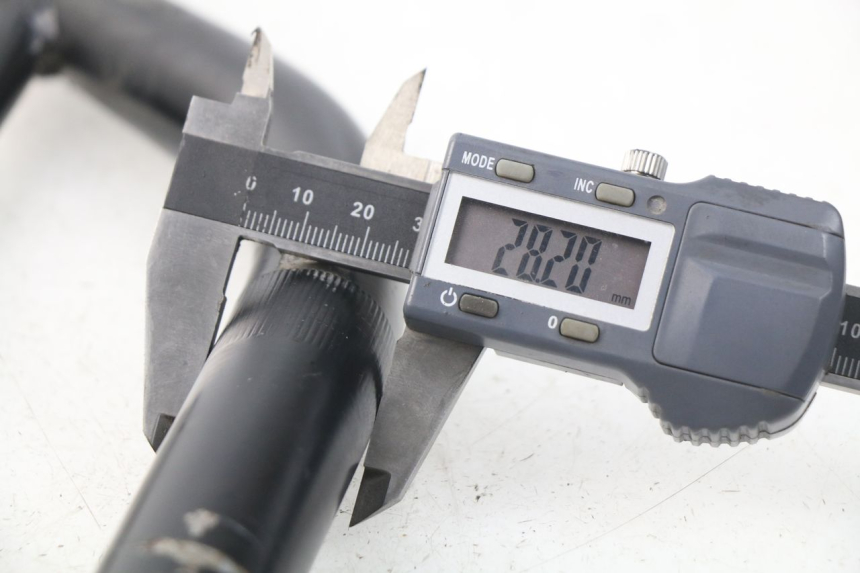 photo de HANDLEBAR APOLLO RFZ 150 - Component detail