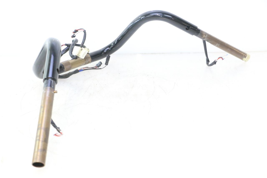 photo de HANDLEBAR HARLEY DAVIDSON ROAD GLIDE FLTRXSE 1920 (2018 - 2022) - Additional view of the item