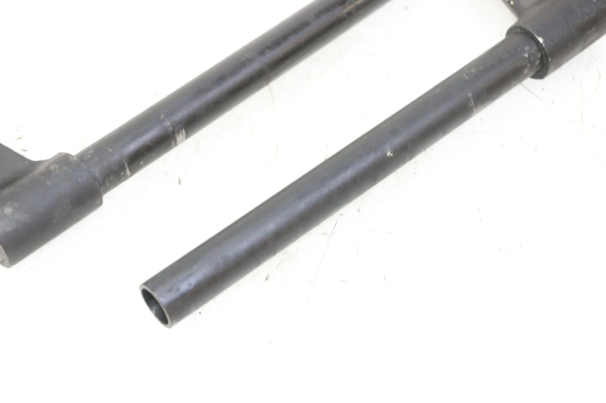 photo de HANDLEBAR TRIUMPH SPRINT 900 (1995 - 1998) - Alternative perspective