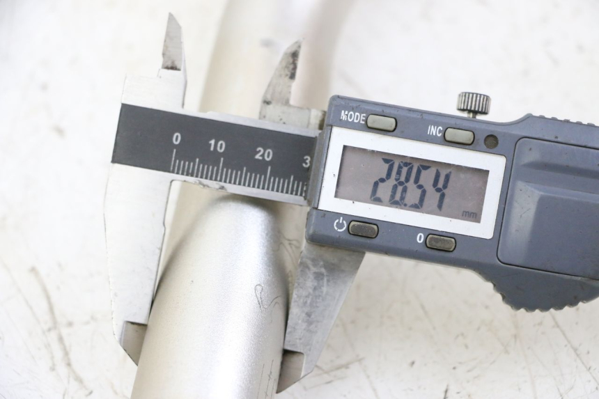 photo de HANDLEBAR KTM SUPERENDURO R 950 (2005 - 2009) - Component detail