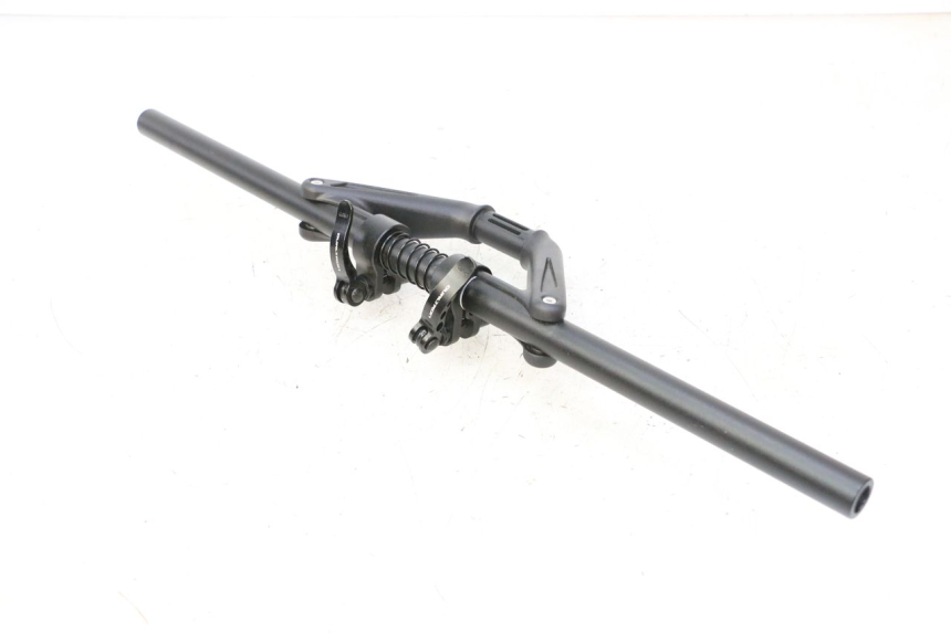 photo de HANDLEBAR DUALTRON VICTOR LIMITED 1 - Technical close-up