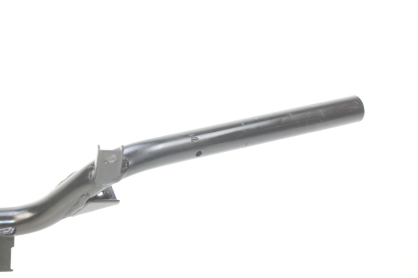 photo de HANDLEBAR PEUGEOT VIVACITY NEW 4T 50 (2008 - 2017) - Technical close-up