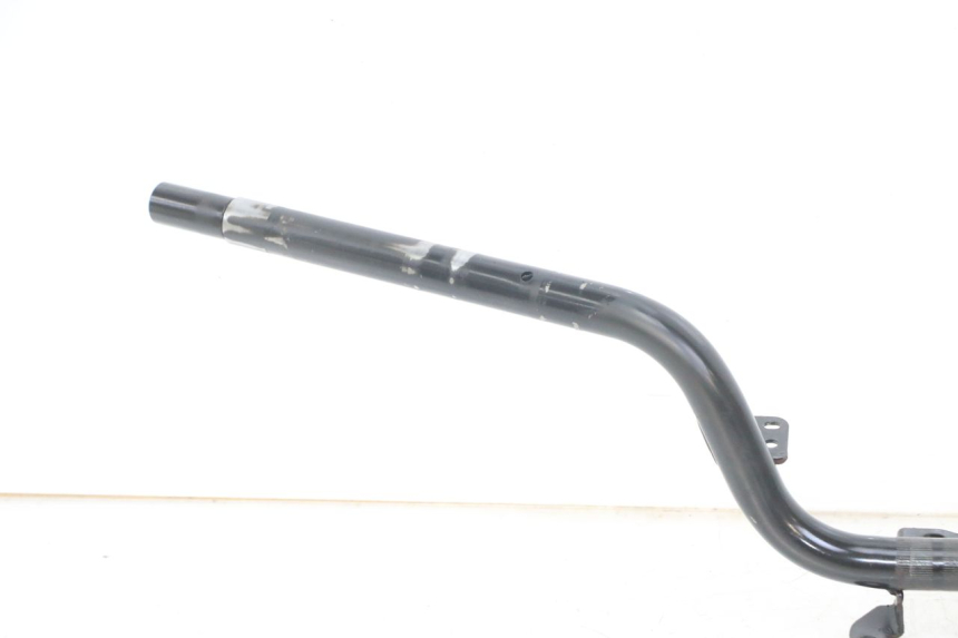 photo de HANDLEBAR YAMAHA X-MAX XMAX 125 (2010 - 2013) - Technical close-up