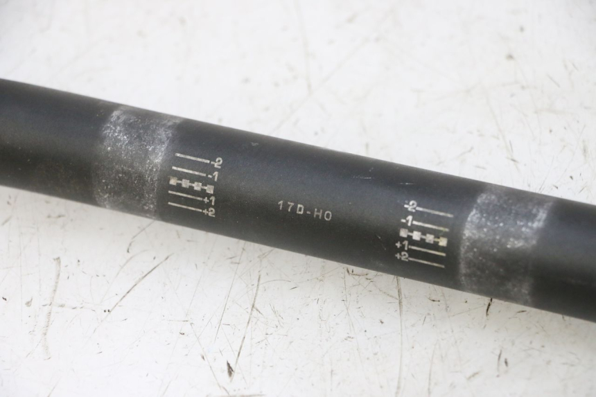 photo de HANDLEBAR YAMAHA YZ-F YZF 250 (2014 - 2018) - Zoom on usage condition