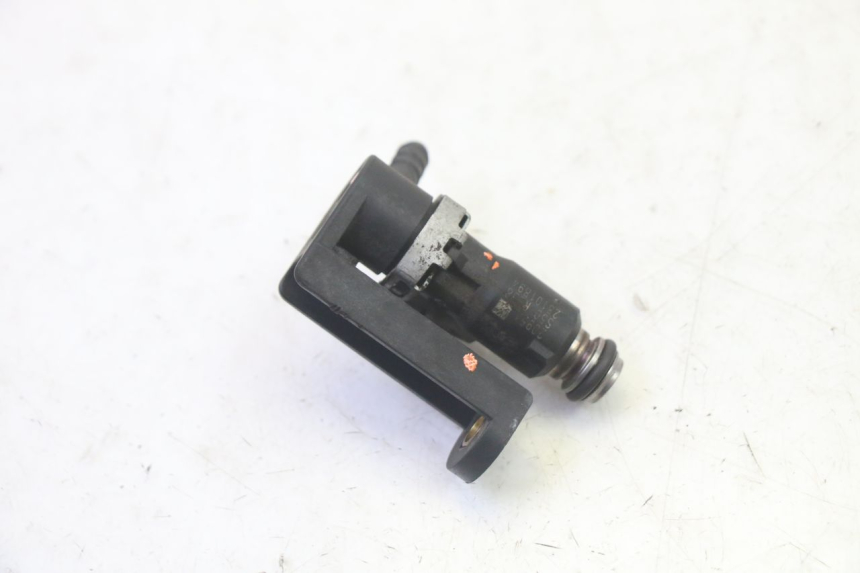 photo de FUEL INJECTOR QUADRO 4 4D 350 (2015 - 2018) - Zoom on usage condition