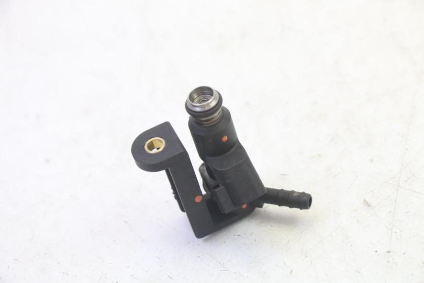 photo de FUEL INJECTOR QUADRO 4 4D 350 (2015 - 2018) - Product overview