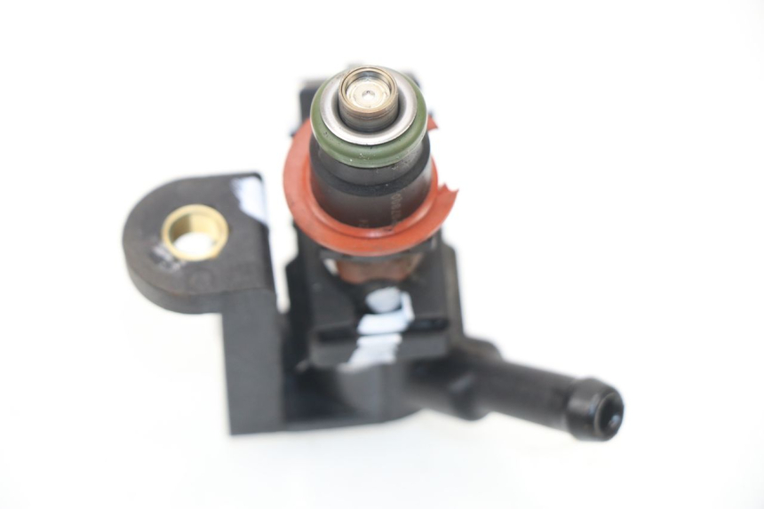 photo de FUEL INJECTOR KYMCO AGILITY CITY 16P 125 (2015 - 2021) - Alternative perspective