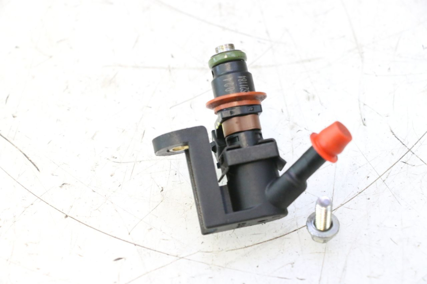 photo de FUEL INJECTOR KYMCO AGILITY CITY 16P 125 (2015 - 2024) - Technical close-up
