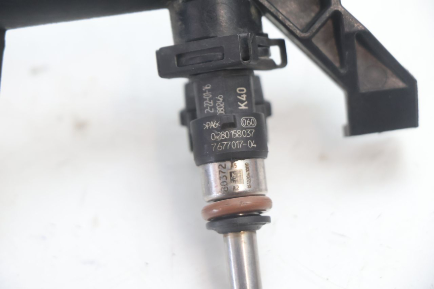 photo de FUEL INJECTOR BMW C SPORT 650 (2015 - 2021) - Additional view of the item