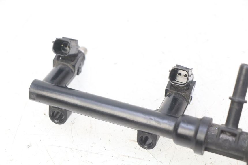 photo de INJECTOR HONDA CB R 1000 (2018 - 2023) - Component zoom