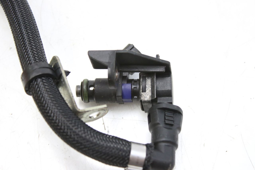 photo de INJECTOR PEUGEOT CITYSTAR 125 (2011 - 2017) - Zoom on usage condition