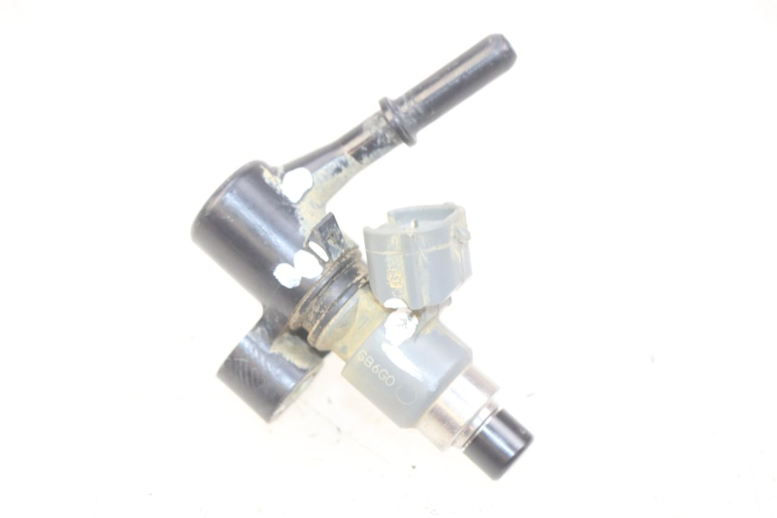 photo de INJECTOR HONDA CRF CR-F RX 450 (2017 - 2021) - Alternative perspective