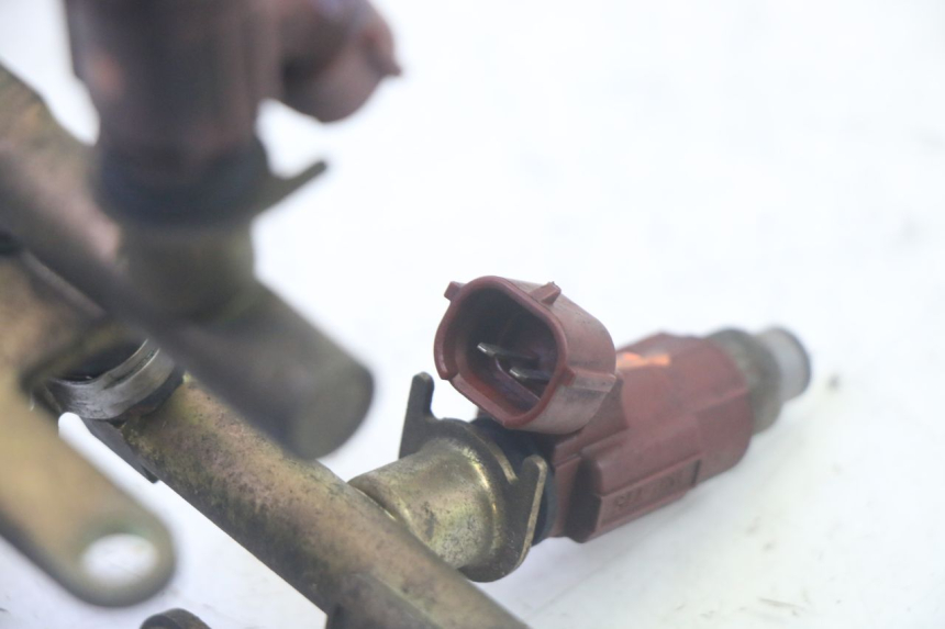 photo de FUEL INJECTOR SUZUKI DL V STROM 1000 (2002 - 2007) - Markings and original references