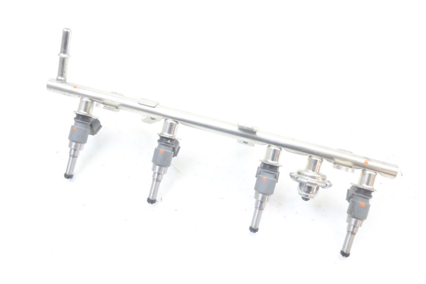 photo de FUEL INJECTOR YAMAHA FJR ABS 1300 (2006 - 2012) - Alternative perspective