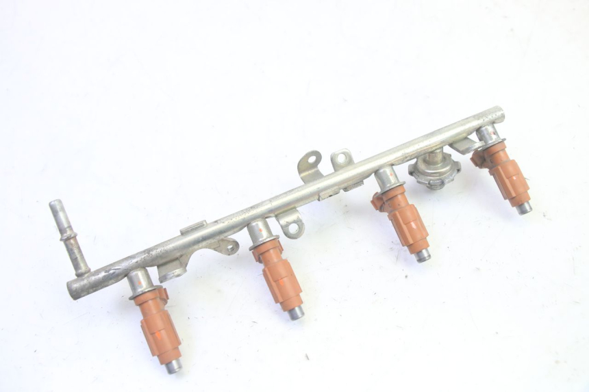 photo de FUEL INJECTOR YAMAHA FJR ABS 1300 (2006 - 2012) - Technical close-up